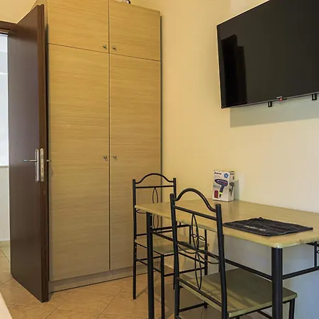 Apartment Zeleni Raj Nikiti (Sithonia)